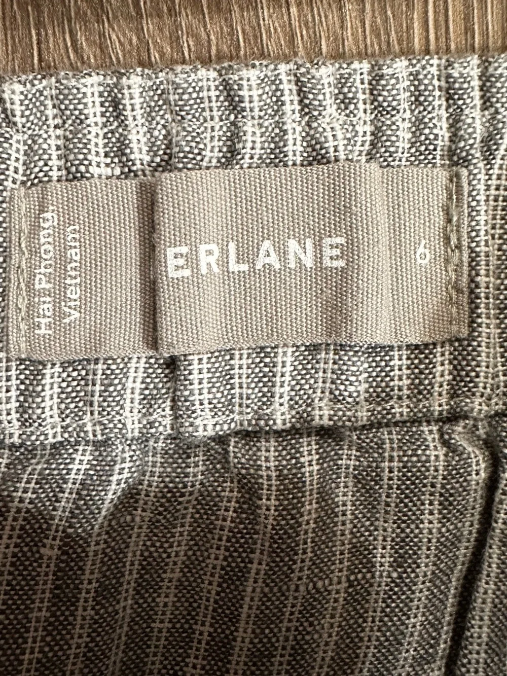 Everlane sleeveless wide